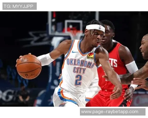 赫伊森因左大腿肌肉超负荷缺席比赛引发关注