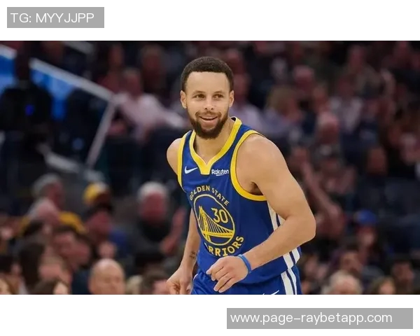 科尔谈球队轮换模式尚未确定期待库里尽快回归助力